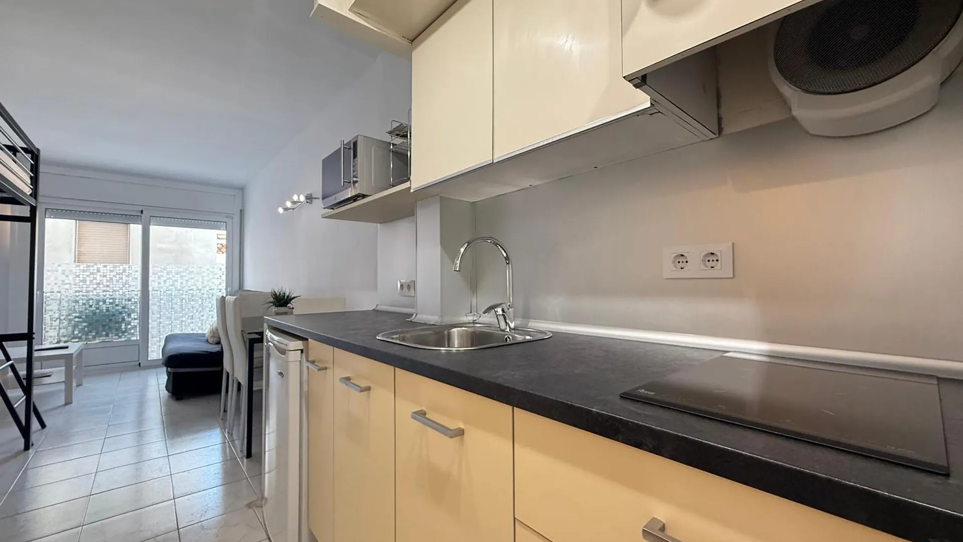 Apartmán Agi Estrella De Mar Roses